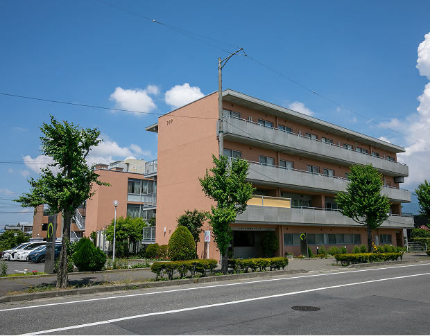 在宅複合施設 こまくさ野村